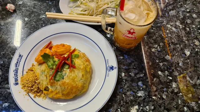 Thipsamai Padthai Pratoopee