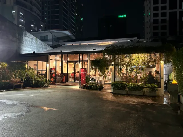 Baan Somtum Sathorn