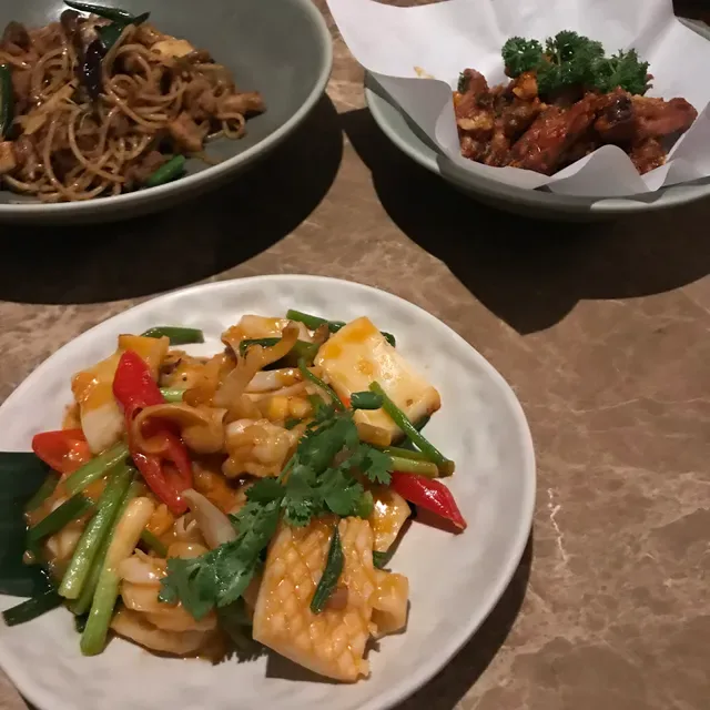 Charm Eatery and Bar