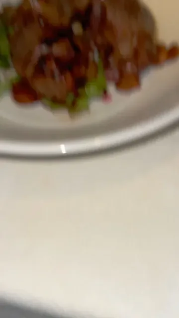 EAT ME RESTAURANT