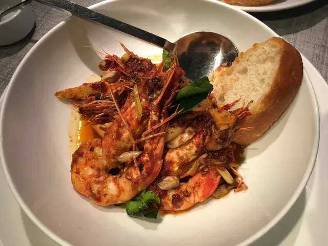 EAT ME RESTAURANT