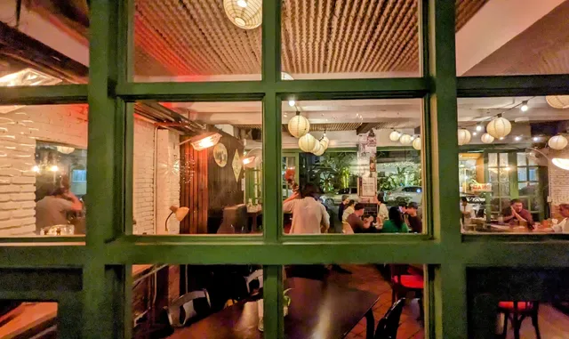 Le Café des Stagiaires - Bangkok
