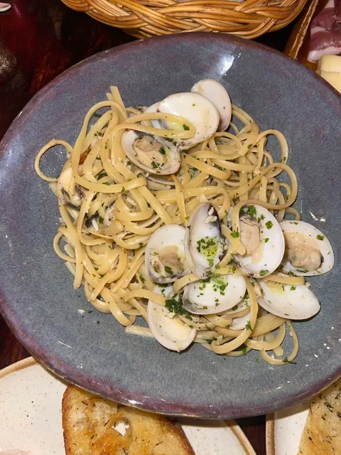 Le Café des Stagiaires - Bangkok