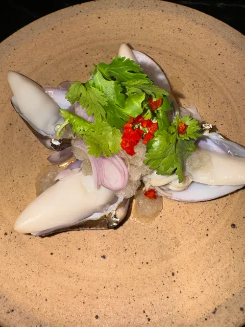 Samrub Samrub Thai