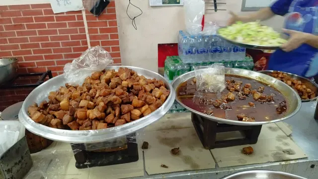 ข้าวแกง ป๋าทวี