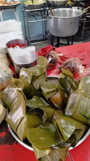 ข้าวแกง ป๋าทวี
