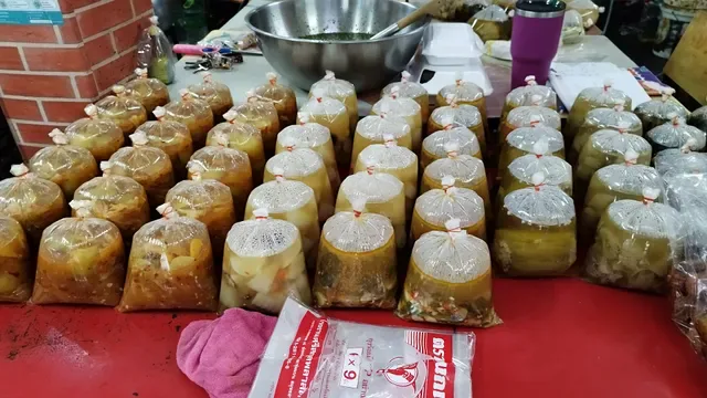 ข้าวแกง ป๋าทวี