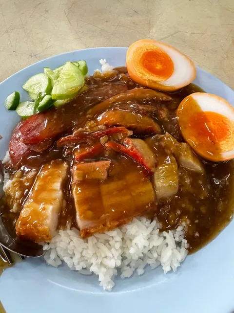 Khao Moo Daeng Si Morakot