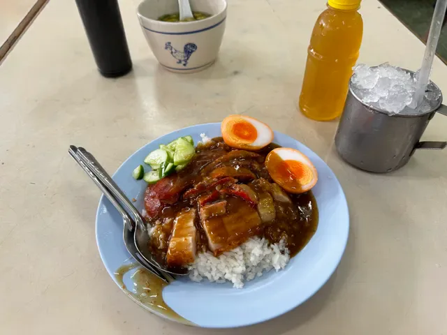 Khao Moo Daeng Si Morakot