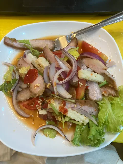 ส้มตำออนซอนเด | Somtum On Sunday