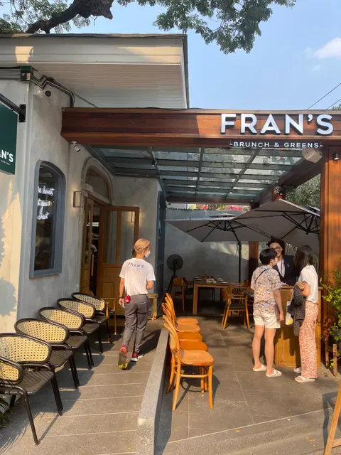 Fran's Sathorn
