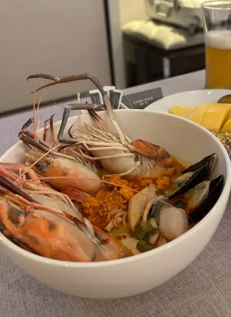 Pe Aor Tom Yum Kung Noodle