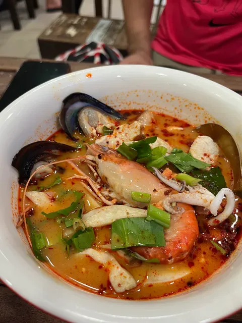 Pe Aor Tom Yum Kung Noodle