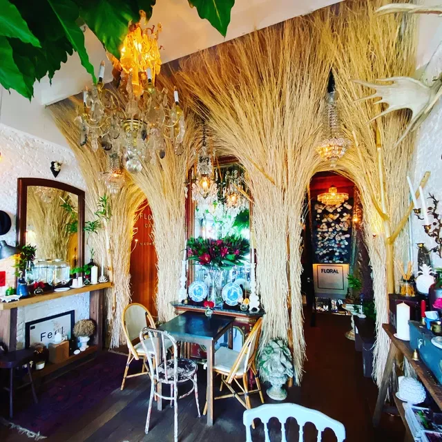 Floral Café at Napasorn