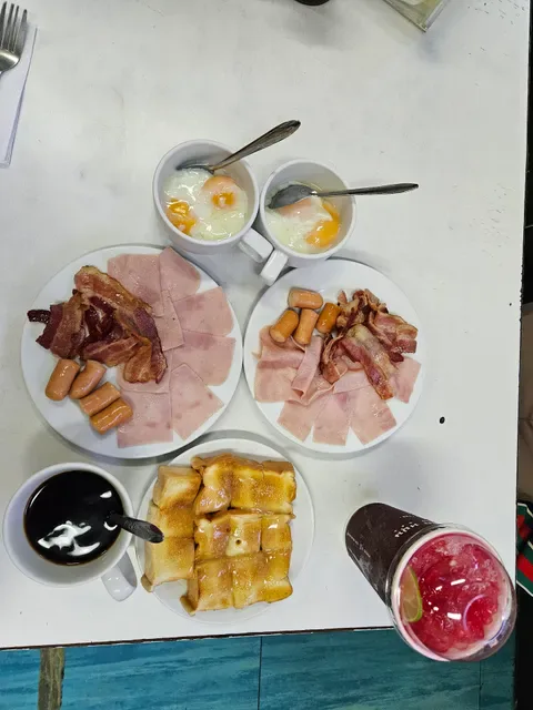 On Lok Yun