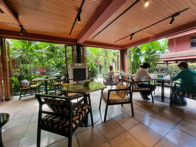 Jim Thompson, A Thai Restaurant