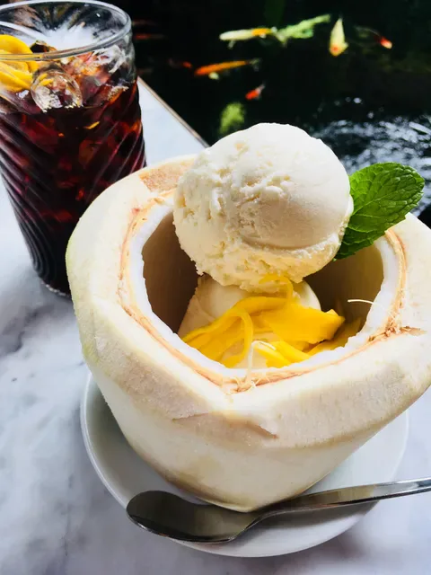 Jim Thompson, A Thai Restaurant