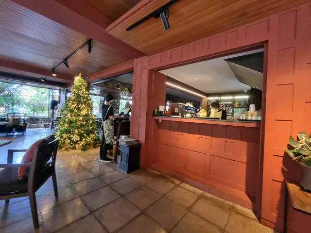 Jim Thompson, A Thai Restaurant