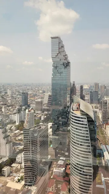 % Arabica Bangkok Empire Tower