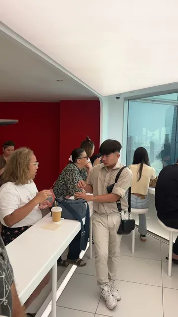 % Arabica Bangkok Empire Tower