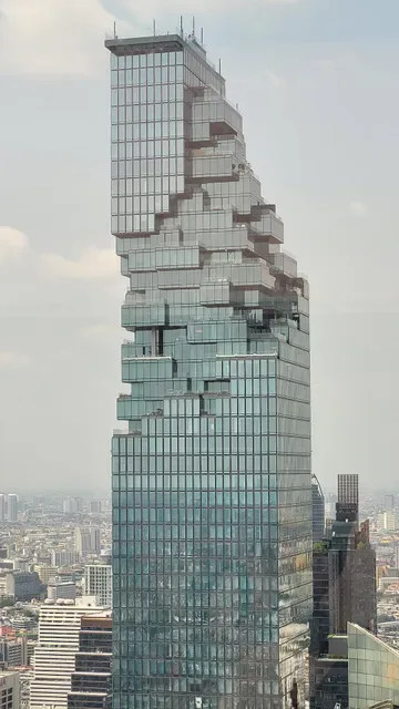 % Arabica Bangkok Empire Tower